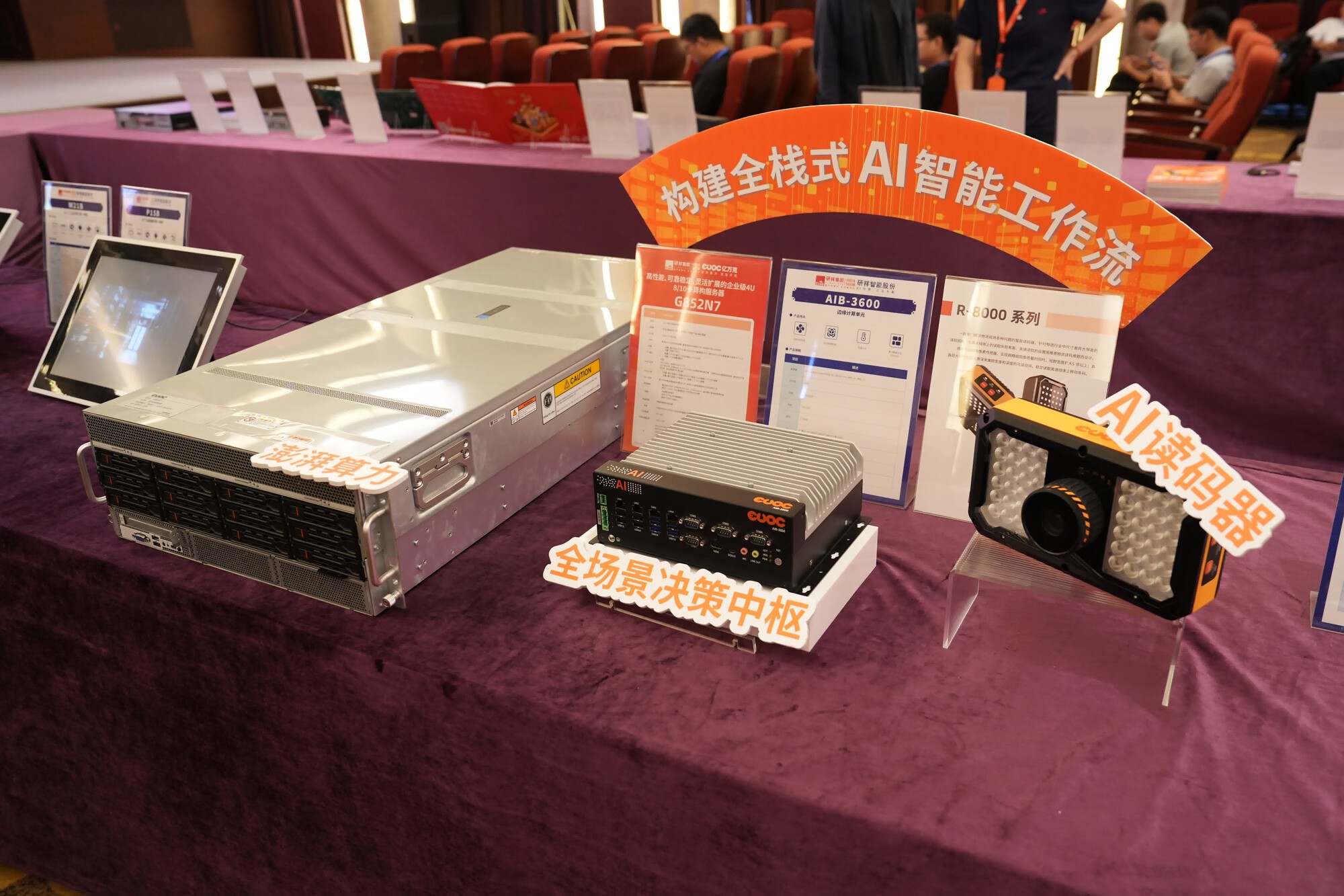 bNh209z1C2nCdn99.jpg