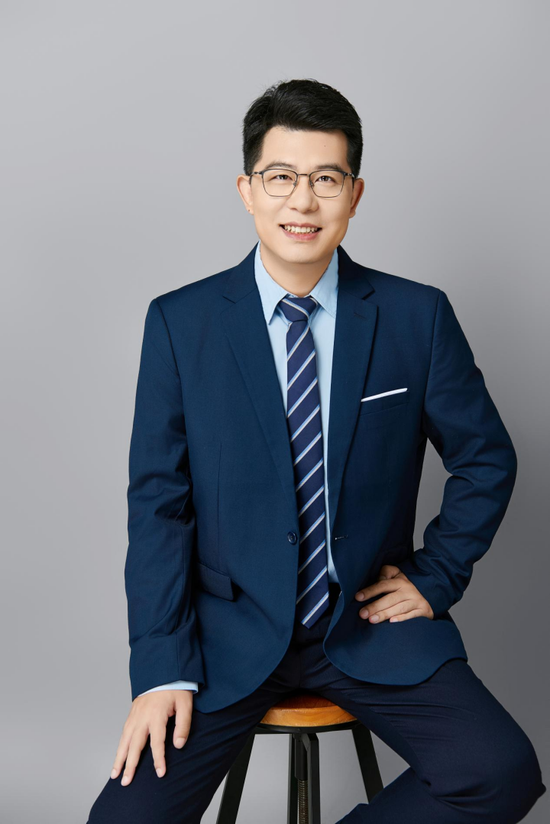 dAK7qXQ91FRyr17K.jpg
