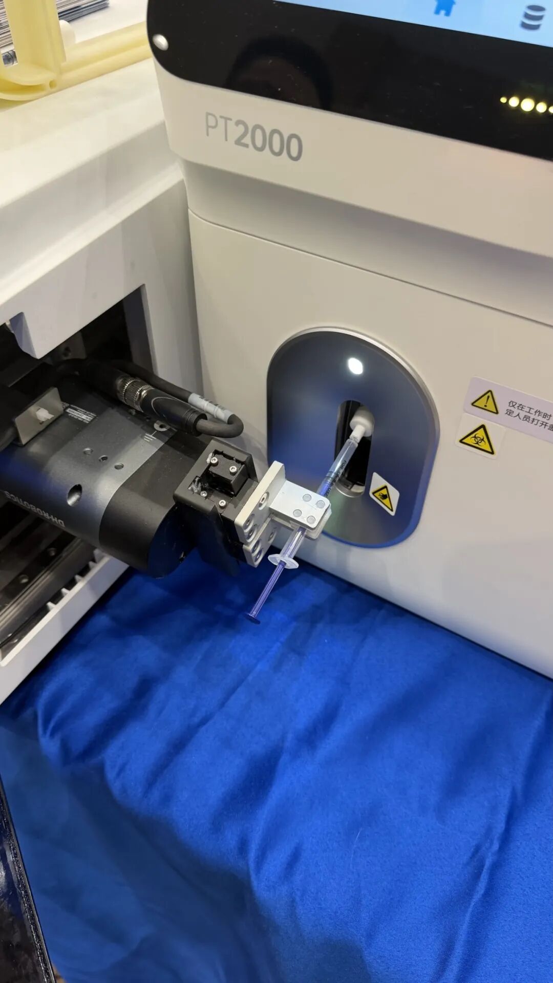 ackvm0999NSs4mKl.jpg