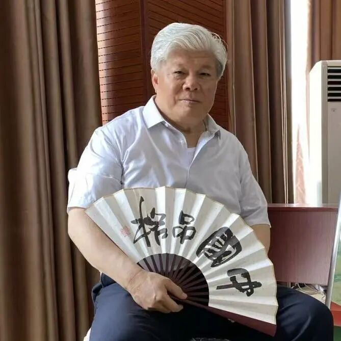 hb2FsiH1f8csc5yi.jpg